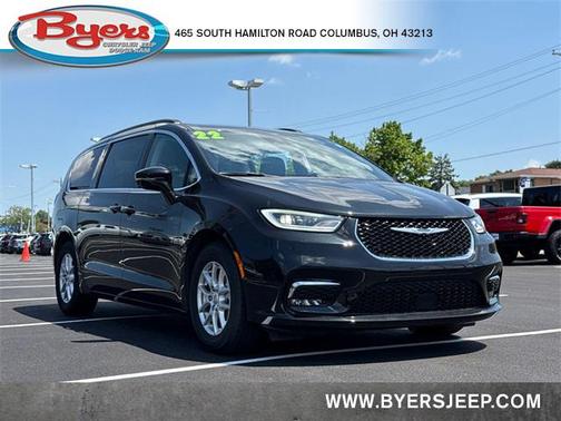 2022 Chrysler Pacifica Touring L