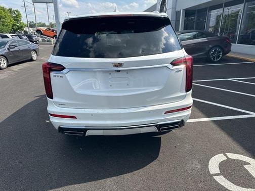 2023 Cadillac XT6 Premium Luxury AWD