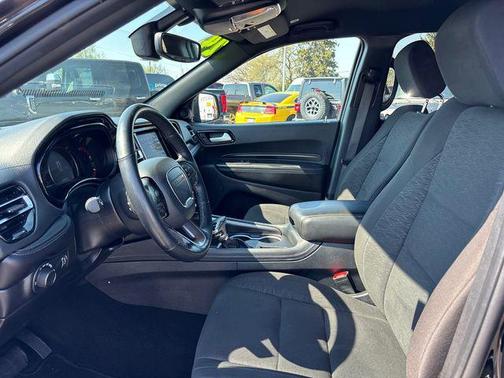 DB Black Crystal Clearcoat 2024 Dodge Durango SXT AWD