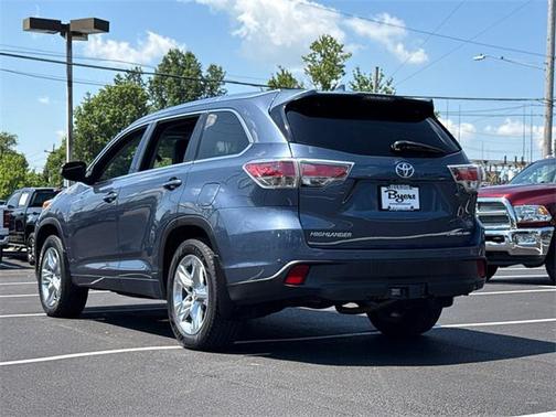 2016 Toyota Highlander Limited Platinum