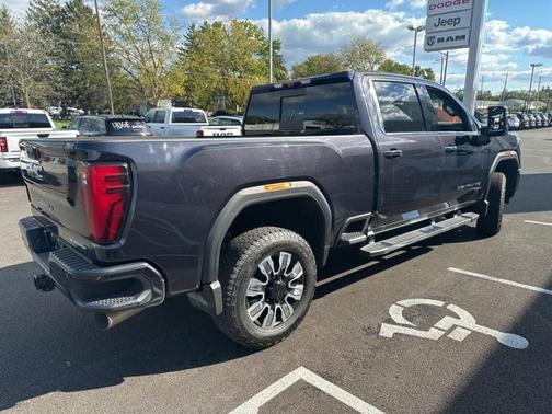 2024 GMC Sierra 2500 Denali