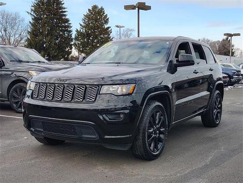 2017 Jeep Grand Cherokee Altitude