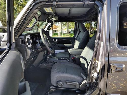 2026 Jeep Gladiator Sport S