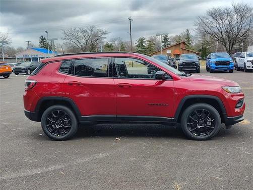 2026 Jeep Compass Latitude