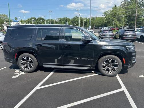 2023 Jeep Wagoneer Series III 4x4