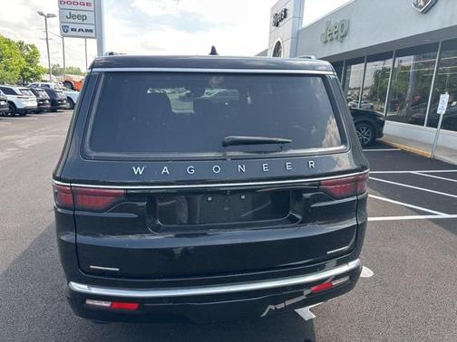 2023 Jeep Wagoneer Series III 4x4