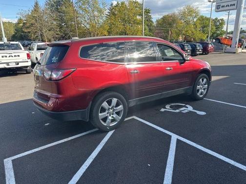 2017 Chevrolet Traverse 1LT
