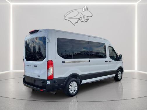 2024 Ford Transit-350 XL