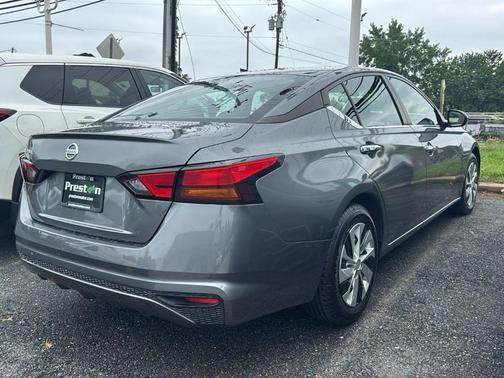 Gun Metallic 2022 Nissan Altima 2.5 S