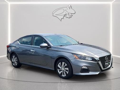 Gun Metallic 2022 Nissan Altima 2.5 S