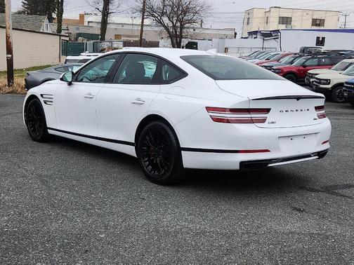 2023 Genesis G80 2.5T