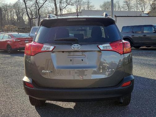 2014 Toyota RAV4 LE