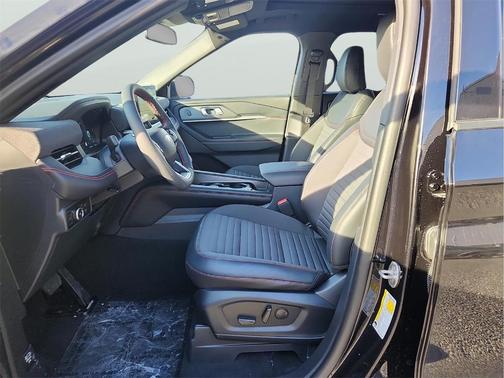 Agate Black 2026 Ford Explorer ST-Line