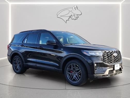 Agate Black 2026 Ford Explorer ST-Line