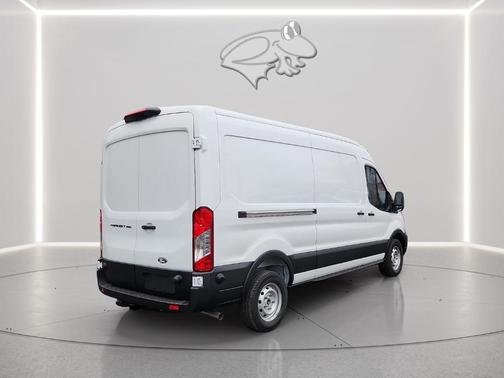 Oxford White 2026 Ford Transit-250 148 WB Medium Roof Cargo