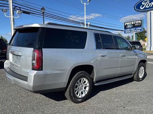 Quicksilver Metallic 2019 GMC Yukon XL SLT