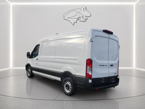 2026 Ford Transit-250 148 WB Medium Roof Cargo