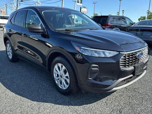 Agate Black 2023 Ford Escape Active