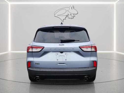 Ice Blue 2022 Ford Escape SE