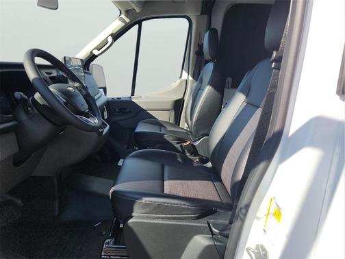 2026 Ford Transit-250 148 WB Medium Roof Cargo