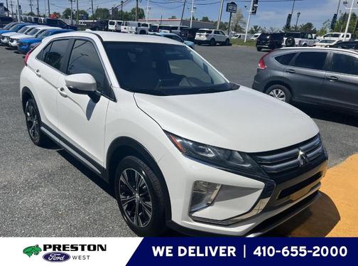 Pearl White 2019 Mitsubishi Eclipse Cross SE