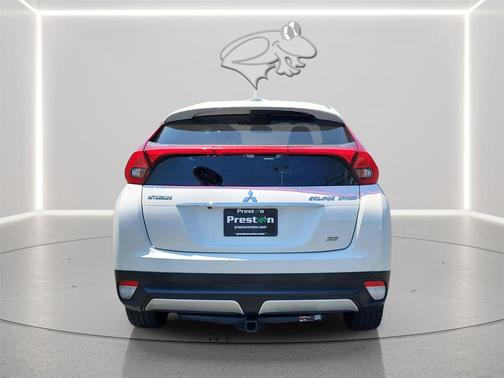 Pearl White 2019 Mitsubishi Eclipse Cross SE
