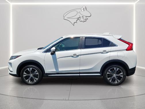 Pearl White 2019 Mitsubishi Eclipse Cross SE