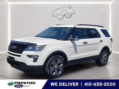 White Platinum Tri-Coat Metallic 2018 Ford Explorer sport