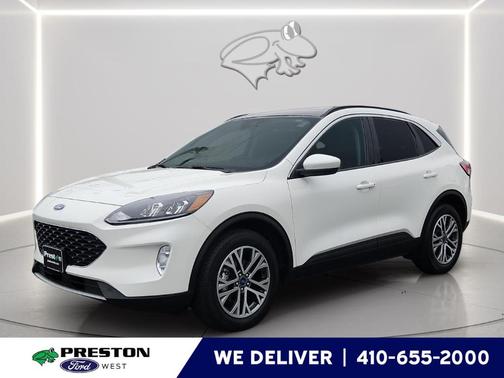 Star White 2022 Ford Escape SEL