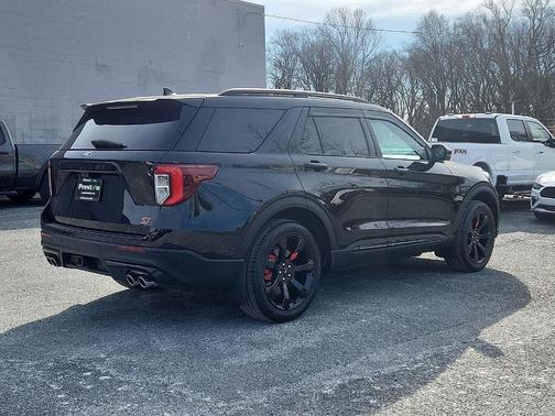 2024 Ford Explorer ST