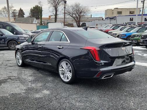 2021 Cadillac CT4 Premium Luxury