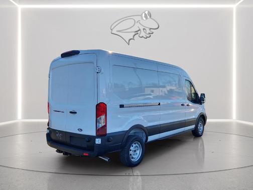 Oxford White 2026 Ford Transit-250 148 WB Medium Roof Cargo