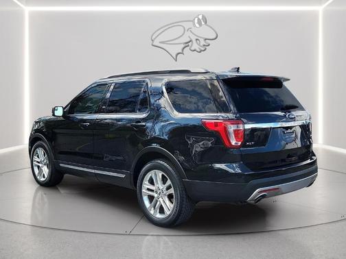 Shadow Black 2016 Ford Explorer XLT