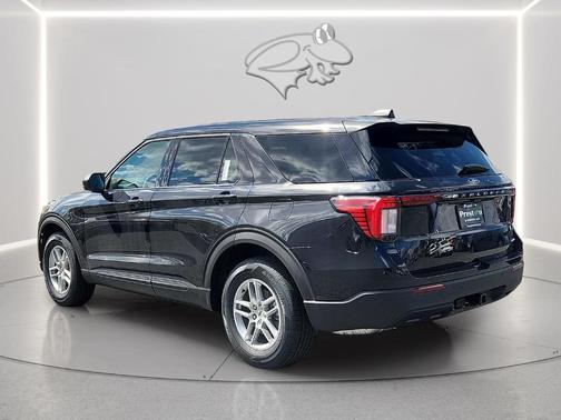 Agate Black Metallic 2026 Ford Explorer Active