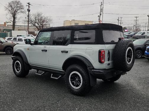 2023 Ford Bronco Badlands Advanced
