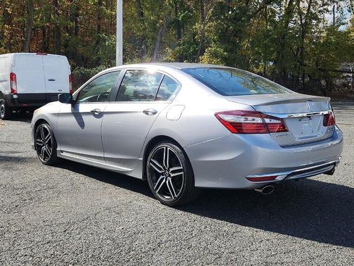 2017 Honda Accord Sport SE