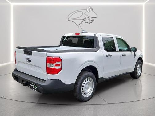 Oxford White 2026 Ford Maverick XL