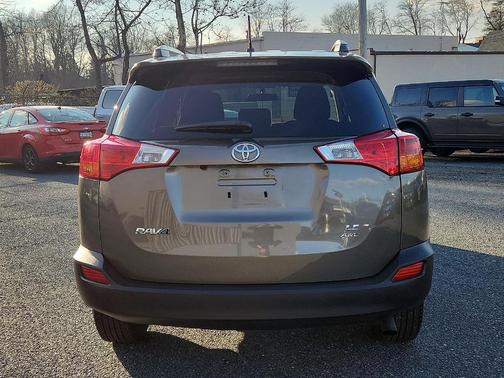 2014 Toyota RAV4 LE