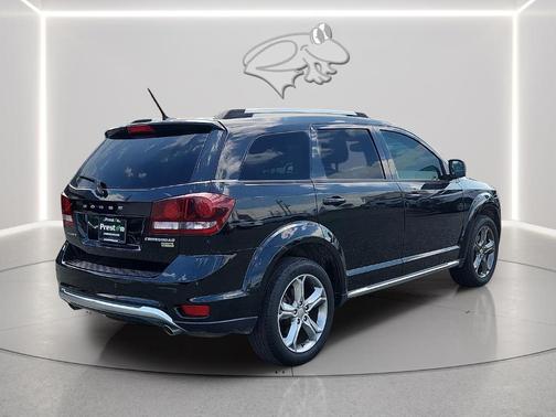 Pitch Black Clearcoat 2017 Dodge Journey Crossroad