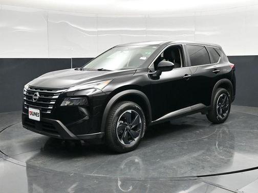 Super Black 2025 Nissan Rogue SV