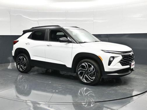 Summit White 2024 Chevrolet Trailblazer RS