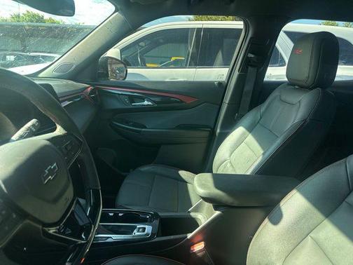 Summit White 2024 Chevrolet Trailblazer RS