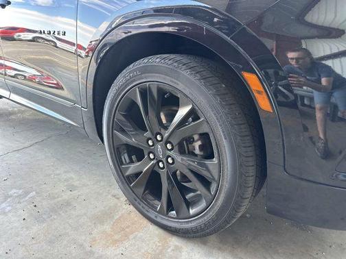 Black 2021 Chevrolet Blazer RS