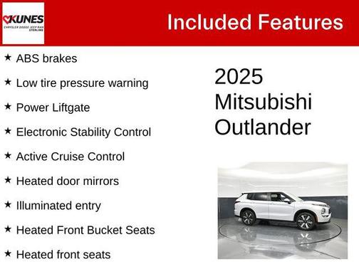 White Diamond/Black Roof 2025 Mitsubishi Outlander SE S-AWC