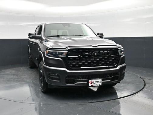 Granite Crystal Metallic Clearcoat 2026 RAM 1500 Big Horn/Lone Star