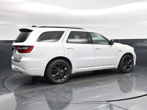 White Knuckle Clearcoat 2023 Dodge Durango R/T