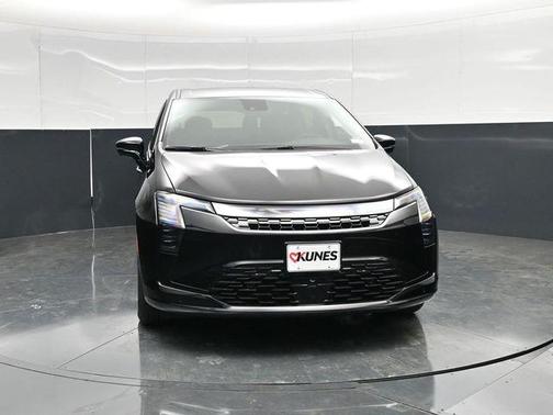 Diamond Black Crystal Pearlcoat 2027 Chrysler Pacifica L