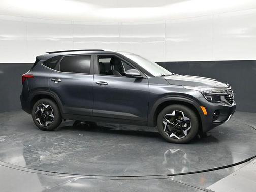 Gravity Gray 2025 Kia Seltos S