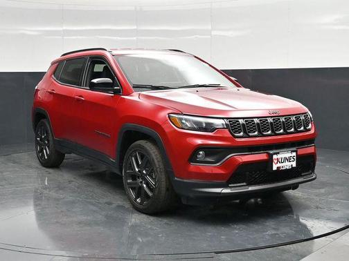 Red Hot Pearlcoat 2026 Jeep Compass Latitude