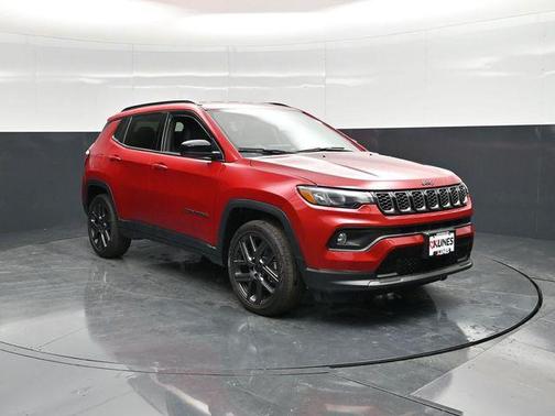 Red Hot Pearlcoat 2026 Jeep Compass Latitude